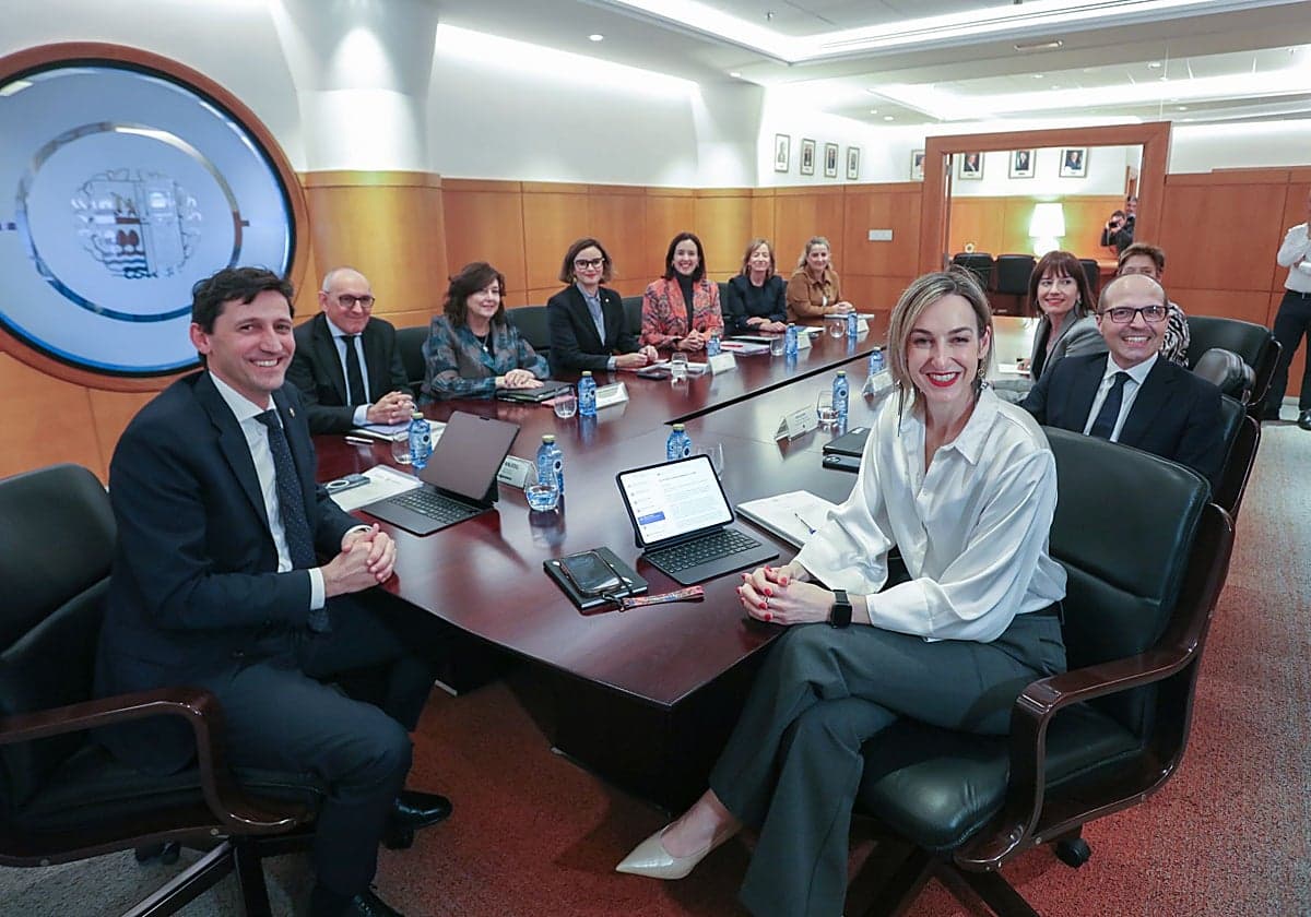 La elevada inflación presiona a las haciendas forales a revisar el alivio fiscal en el IRPF