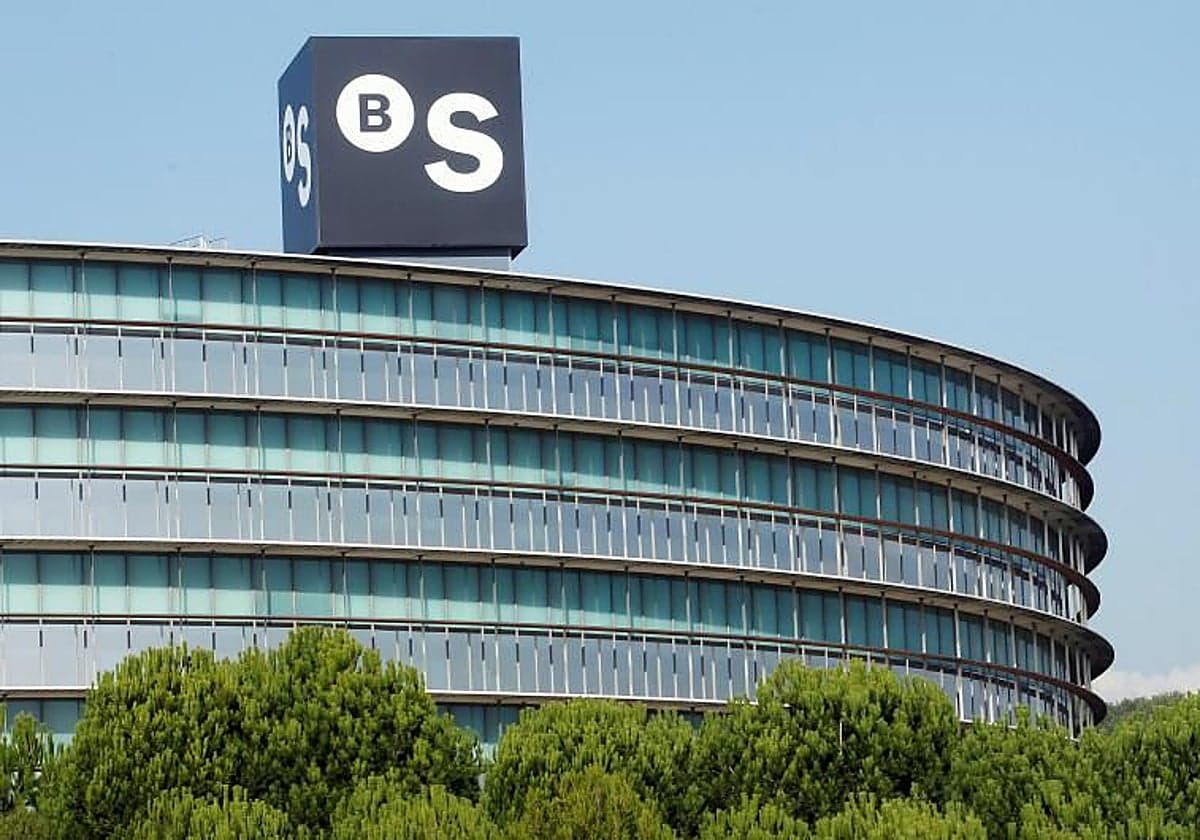 Sabadell gana 1.376 millones, un 1% menos, y anuncia un dividendo de 325 millones