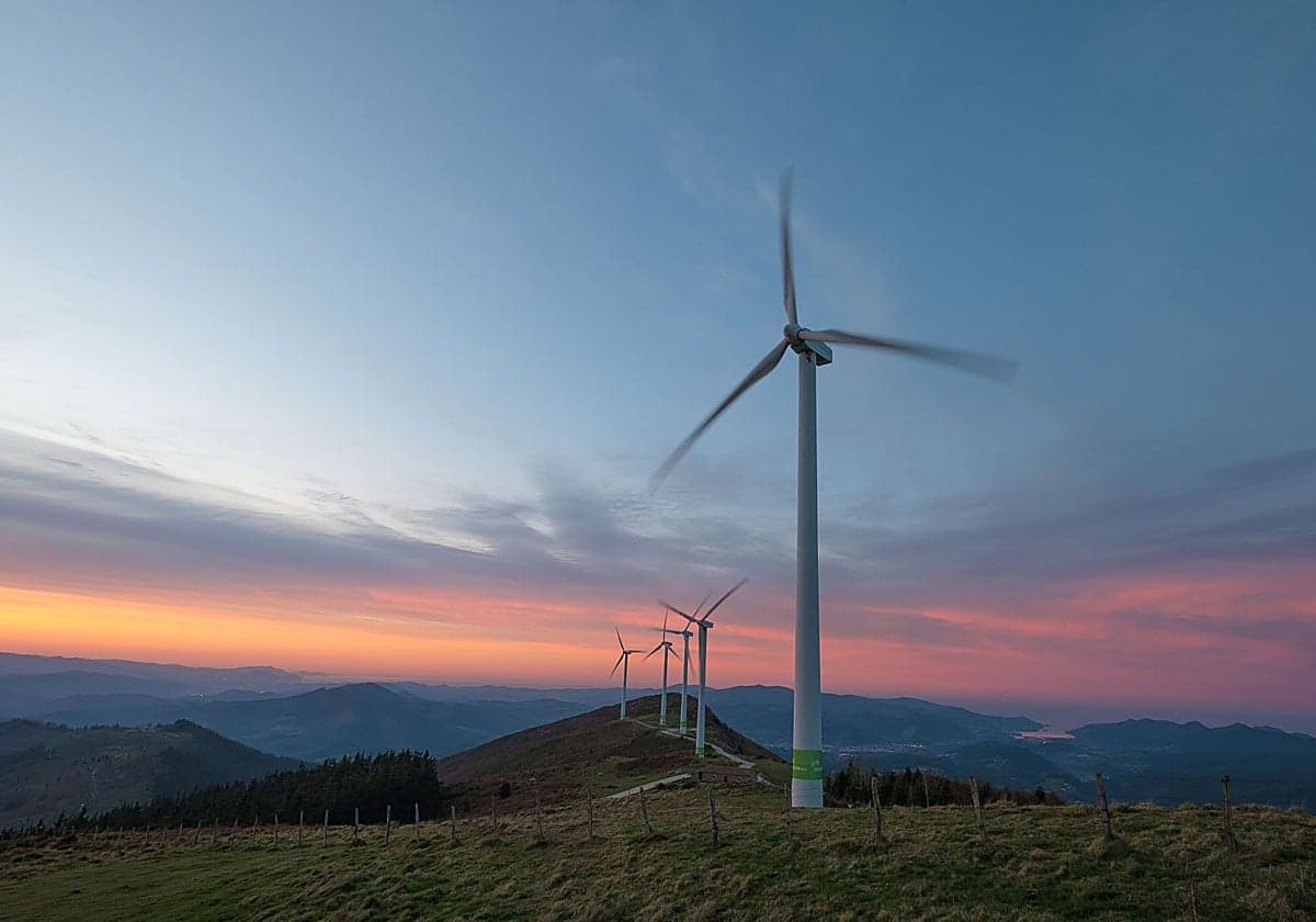 Iberdrola y el EVE cierran un préstamo de 29 millones del BEI para el parque eólico de Labraza