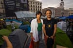 La otra cara del Gobierno como casero: trámites de desahucio en 20 viviendas de Casa 47 y pisos públicos desalojados a la venta: "No tenemos vida, nos están obligando a ir al mercado libre"