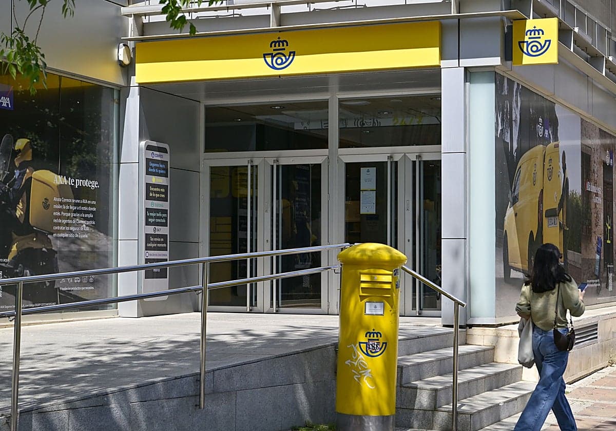 Movilizaciones en Correos para denunciar la pérdida de un tercio de la plantilla en 10 años