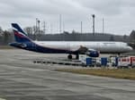 El Airbus ruso "fantasma" bloqueado durante 1.661 días en Ginebra por las sanciones: el millonario cargo de un aparcamiento que cuesta mil euros al día
