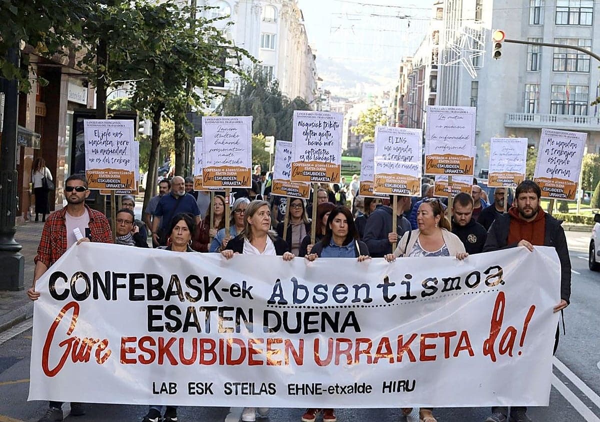 Los sindicatos vascos rechazan negociar recortes de los complementos a las bajas