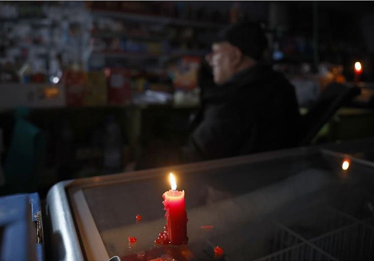 La CNMC da un tirón de orejas a Red Eléctrica por los fallos de coordinación tras el apagón