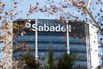 Banco Sabadell reduce un 1% su beneficio, hasta 1.376 millones de euros, tras la venta de TSB