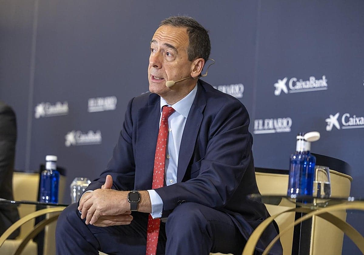 CaixaBank gana un 8,4% más hasta los 3.202 millones pero mantiene previsiones