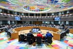 Los ministros del Eurogrupo escenifican la falta de acuerdo sobre la propuesta de España de que la UE emita deuda conjunta