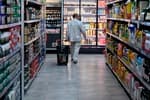 El gran hackeo a supermercados franceses sorprende al sector español en plena renovación de sus neveras