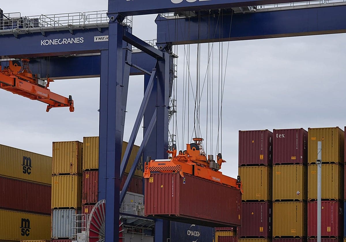 La tasa marítima de EE UU a España amenaza 2.800 millones en exportaciones