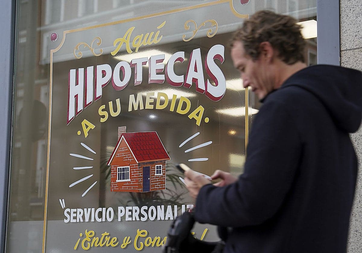 España presume de hipotecas baratas, pero con una de las ofertas vinculadas más duras de Europa