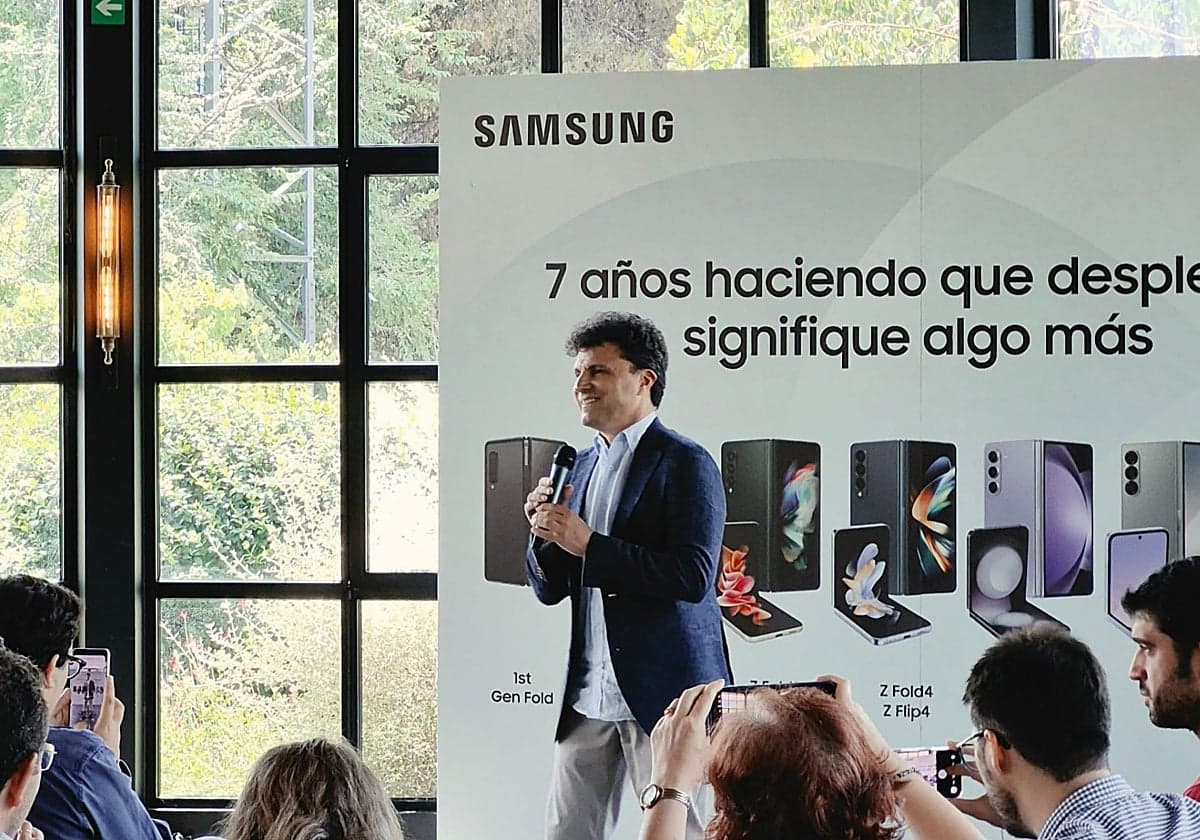 Samsung prevé un crecimiento de ventas de móviles plegables del 65% este año