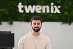 Twenix mata dos pájaros de un tiro: acabar con la vergüenza al hablar inglés y enseñar la jerga profesional