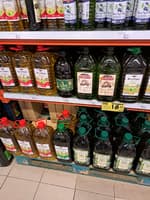 Cremas solares, bebidas y aceite, el goteo de hurtos que hace perder dos millones de euros diarios al comercio