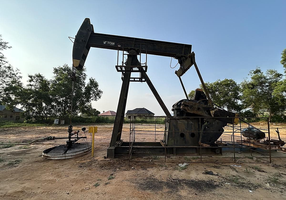El petróleo se dispara más de un 7% tras la amenaza de Trump de responder «con fuerza» al ataque de Irán