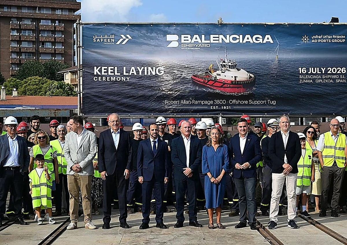 Astilleros Balenciaga renace con la construcción de un remolcador y un gran acto en Zumaia: «Esta es la prueba de nuestro regreso»