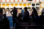 El sector turístico pierde casi una de cada 10 horas de trabajo por el absentismo en el verano