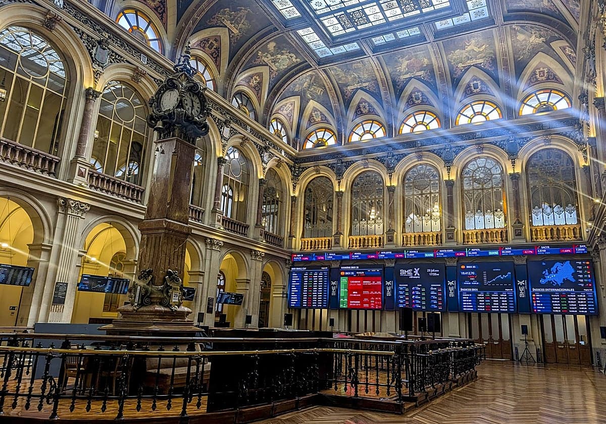 El Ibex prolonga su escalada y marca un nuevo máximo histórico por encima de los 20.100 puntos