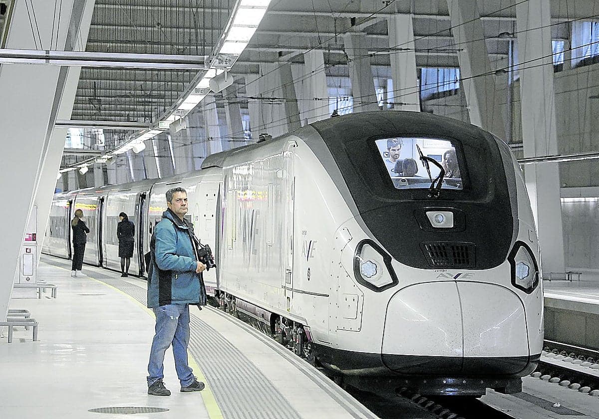 Talgo replica a Renfe que su flota defectuosa solo supone un «0,76%» de la alta velocidad