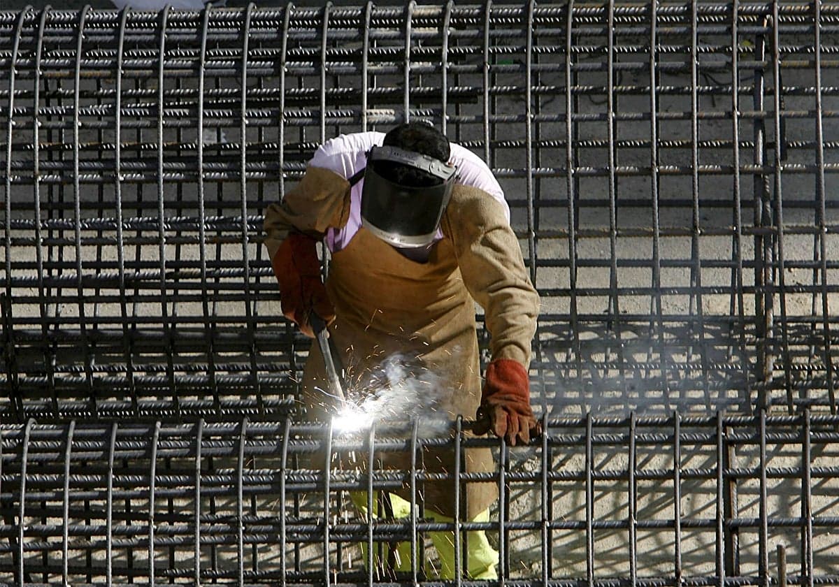 La tasa de absentismo crece casi medio punto y ronda ya el 10% en el País Vasco